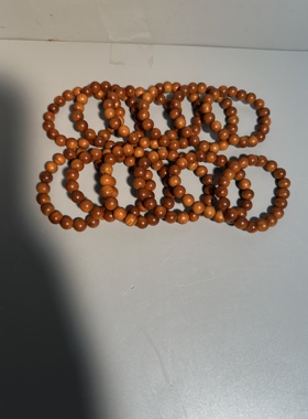 1.0×19一条太行柏沉水红油手串