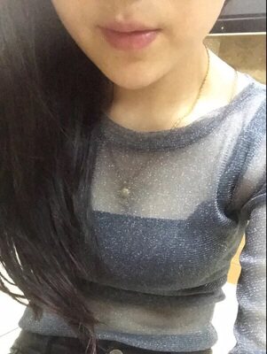 黑色性感女人味透明低领长袖上衣