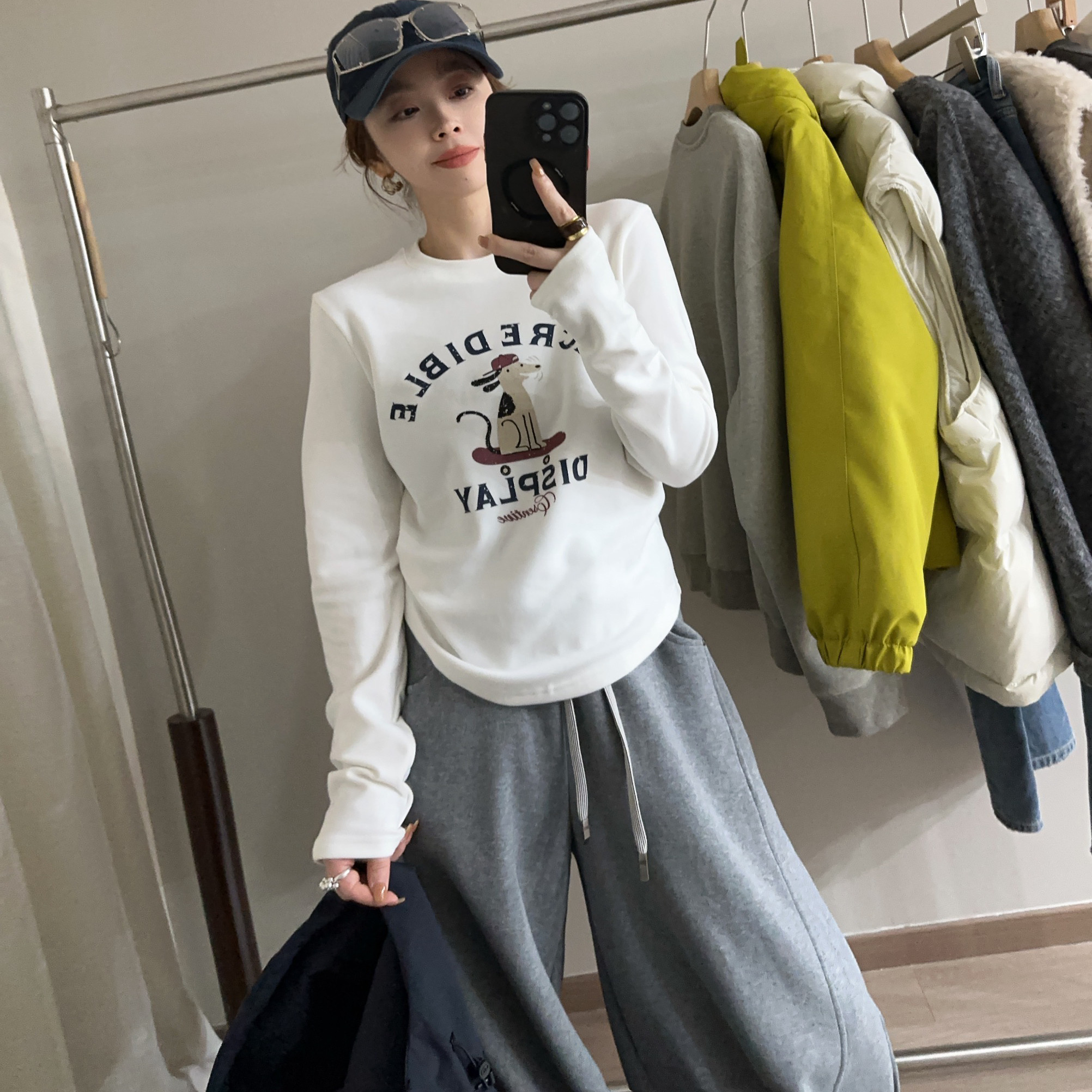 欧洲站2025冬季新款圆领卡通动物印花短款圆弧打底衫长袖T恤 潮