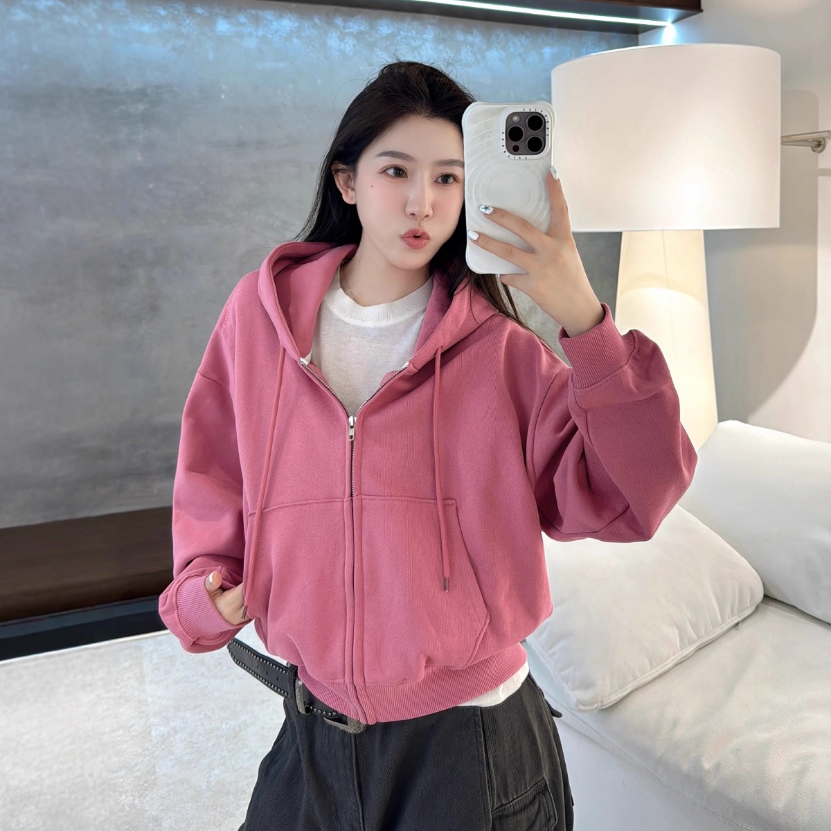 欧洲站2025秋季新款连帽抽绳短款拉链大口袋减龄粉色休闲卫衣外套