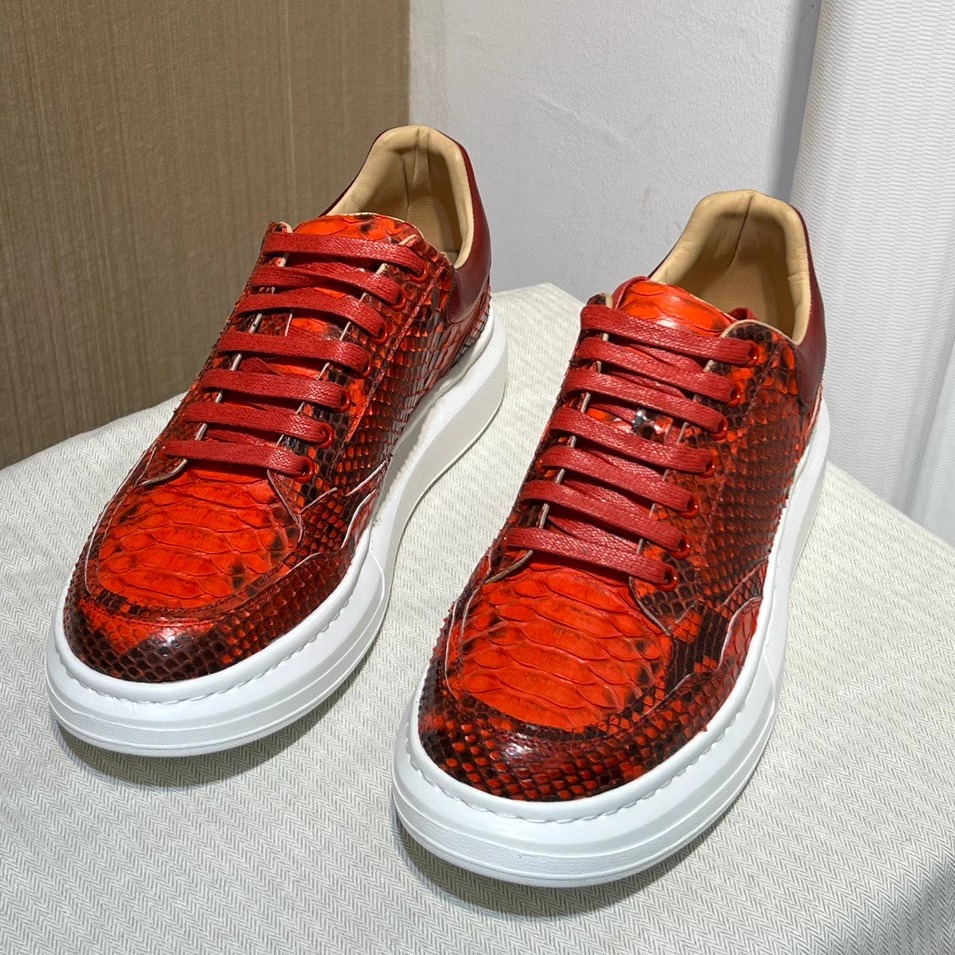 正宗蛇皮男鞋新款高颜值休闲鞋板鞋男士平底真皮鞋男款运动男鞋