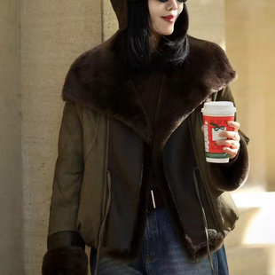 欧货正品2025冬新款派克风毛领羽绒服女短款鹅绒皮草拼接洋气外套