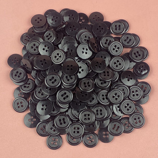 黑色圆形四眼钮扣衣服工作服扣西装裤子纽扣扣子各种大全批发