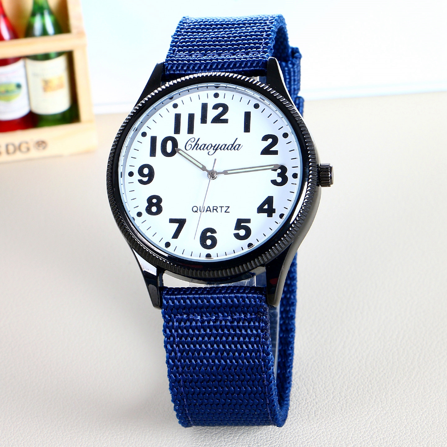 帆布带简约防水大数字男士