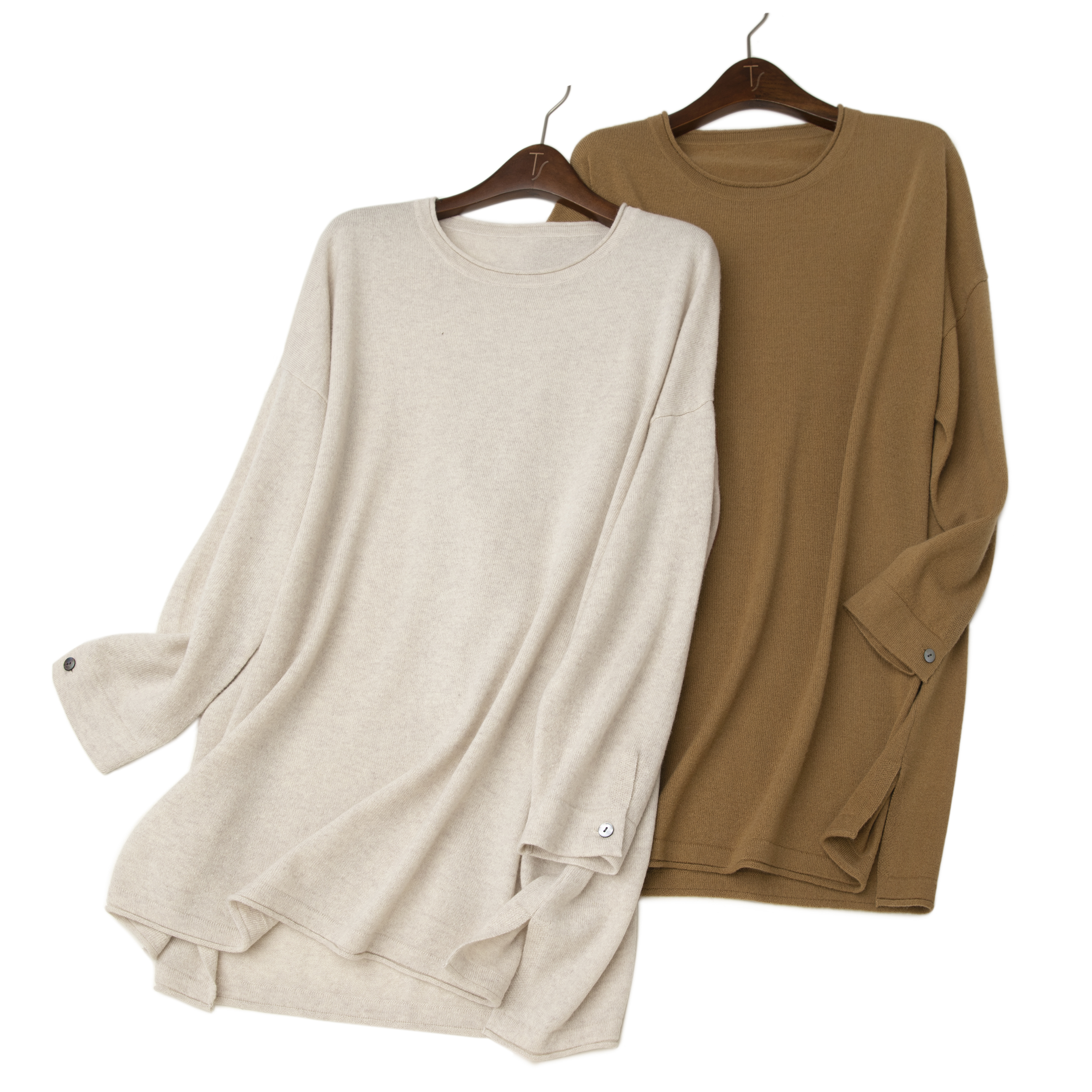 LEMAER乐玛尔 法单100%CASHMERE系扣袖卷边慵懒设计圆领羊绒套衫