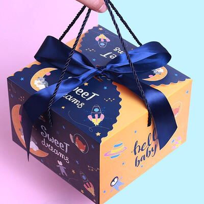 宝宝满月周岁喜糖礼盒手提