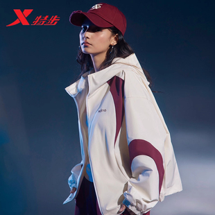 特步双层风衣女外套2026春季新款冲锋衣梭织连帽外套974128150400