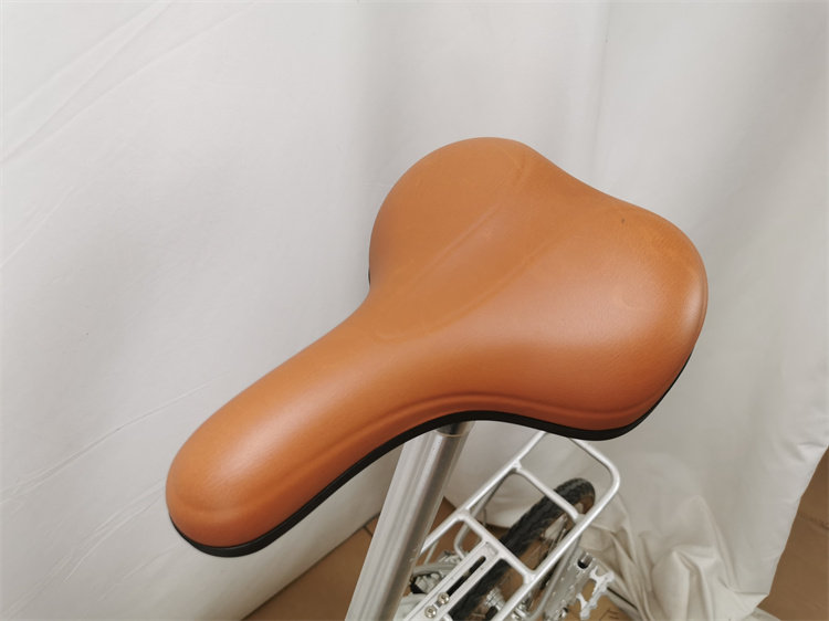 定制莫曼顿拿铁原装坐垫女款复古旅行车鞍座弹簧舒适车座 自行车