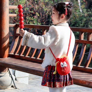 新年醒狮女童红色斜挎包国潮风儿童包包男童单肩包女宝宝拜年小包