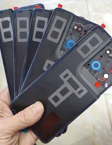 适用Reno8pro+屏幕中框中框后盖电池盖机壳配件带背胶镜头盖镜片