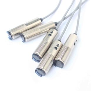 NPN常开 防水M18光电开关CDD 常闭 30cm可调 距离0 11N 漫反射式