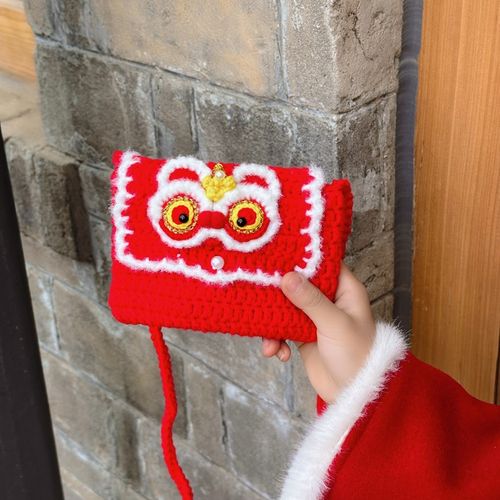 可好新年醒狮手工钩织斜挎包