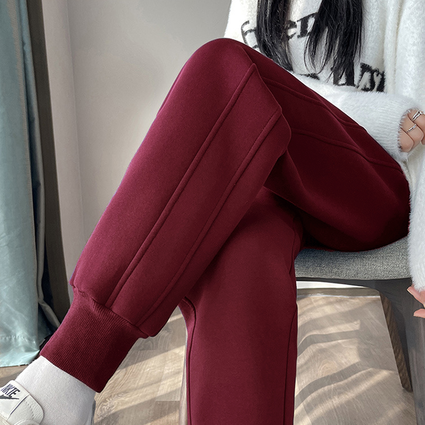 束脚运动裤女秋冬2025新款高腰