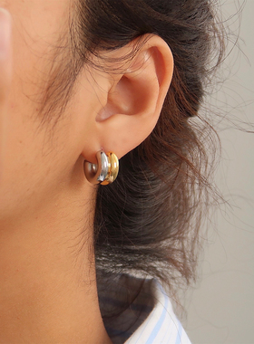 118法式复古时尚金银撞色C形耳环  简约迷你精致钛钢镀18K金耳饰