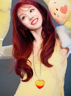 宋雨琦同款红色渐变树脂爱心蝴蝶结项链  春夏个性时髦度假长项链