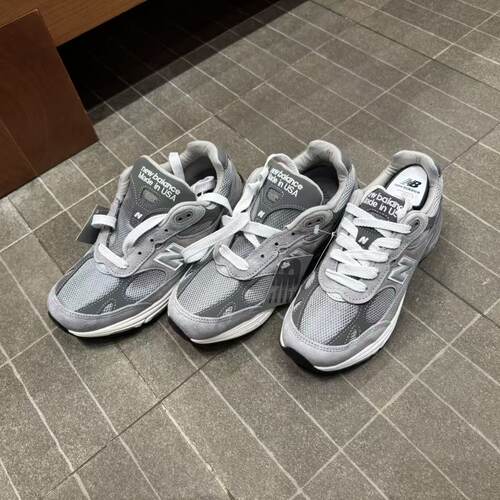 NB英美产复古慢跑休闲鞋MR993GL