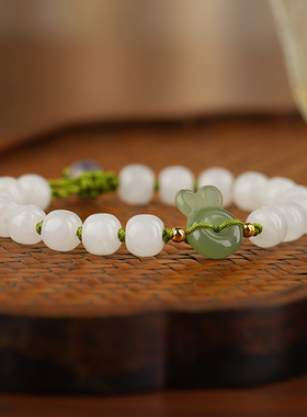 天然新疆和田玉生肖兔手链小兔子手串手工编织女款玉兔手链礼物