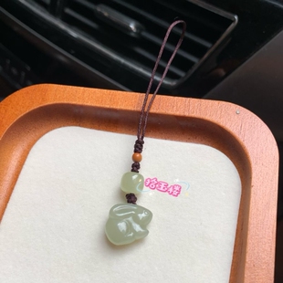 天然和田玉十二生肖鼠牛虎兔龙蛇马羊猴鸡狗猪手机挂件手机链挂件