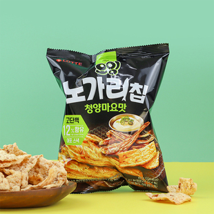 韩国进口乐天蛋黄酱辣味明太鱼脆片60g青阳辣椒海鲜味膨化食品