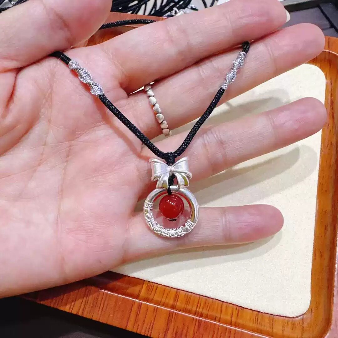 纯银999在逃公主蝴蝶结平安扣足银编绳锁骨项链女银吊坠送女朋友