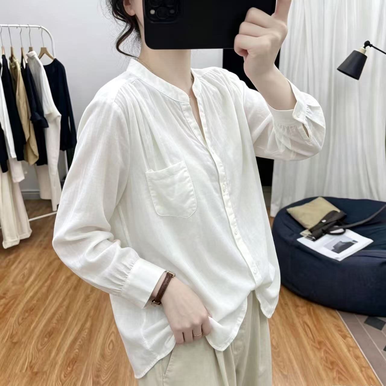 秋冬季白色棉麻长袖单口袋V领女士衬衫清新减龄干净上衣休闲百搭