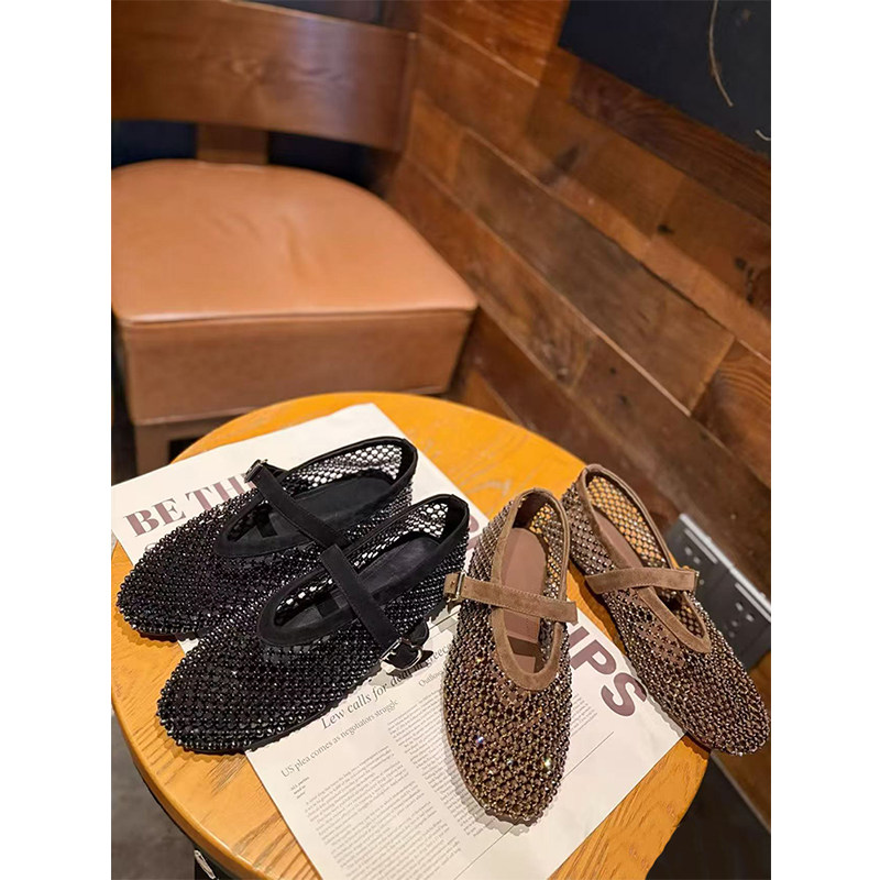 【欧货】真皮凉鞋女2026夏新款水钻镂空网面一字扣带平底芭蕾舞鞋