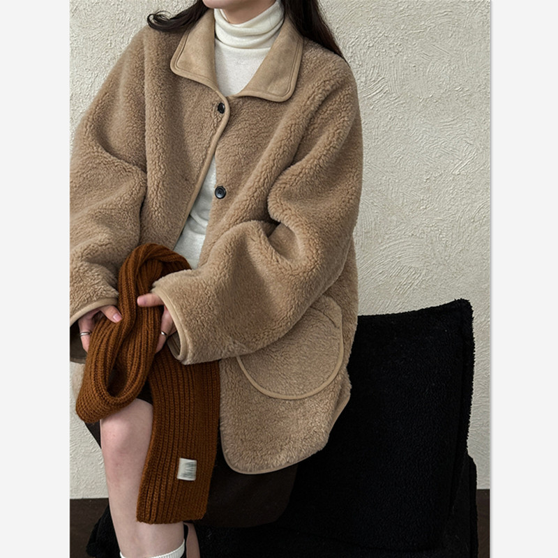 2025年秋冬季真新款气质感加厚皮毛一体毛绒外套女羊羔毛保暖大衣