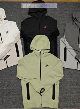Nike/耐克TECH 男子运动跑步训练防风连帽茄克外套FB7922-371/013