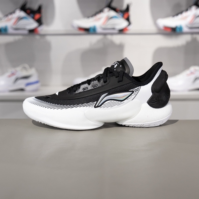 李宁男子减震回弹低帮篮球鞋