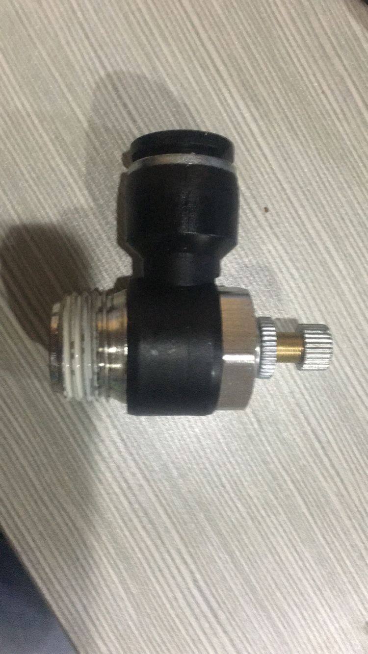 气动调速单向限流气缸节流阀SL4-M5/6-01/8-02/10-03/12气管接头