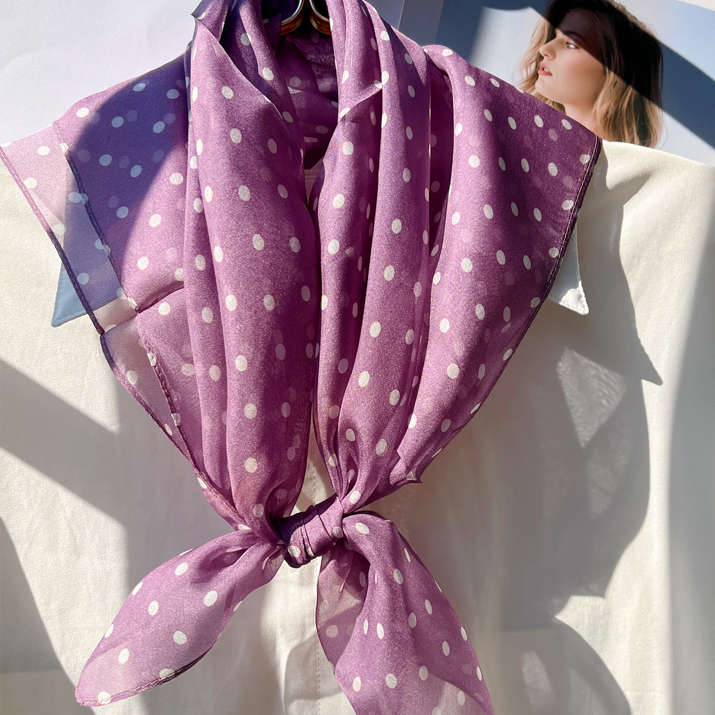 真丝小方巾丝巾女冬季围脖2025新款薄款纱巾100%桑蚕丝围巾护颈65