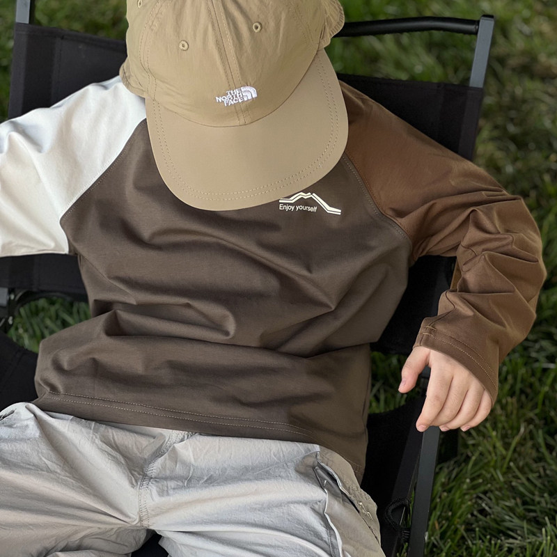 DLIDLIKIDS 春秋新款男女童山系户外上衣儿童拼色索罗娜面料长袖t