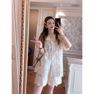 【竺姐】泡泡袖蕾丝上衣+蕾丝高腰短裤套装