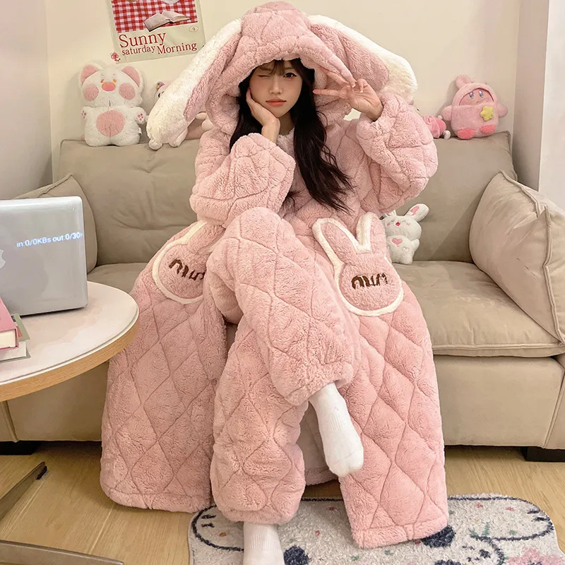 珊瑚绒睡衣女冬季三层夹棉加绒加厚连帽睡袍两件套加肥大码家居服