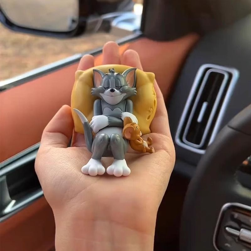 猫和老鼠汽车摆件装饰可爱汤姆杰瑞卡通手办小玩偶摆件女车内饰品