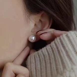 澳白平替天花板 超大极光小灯泡镜面天然蓝光爱迪生气质珍珠耳钉