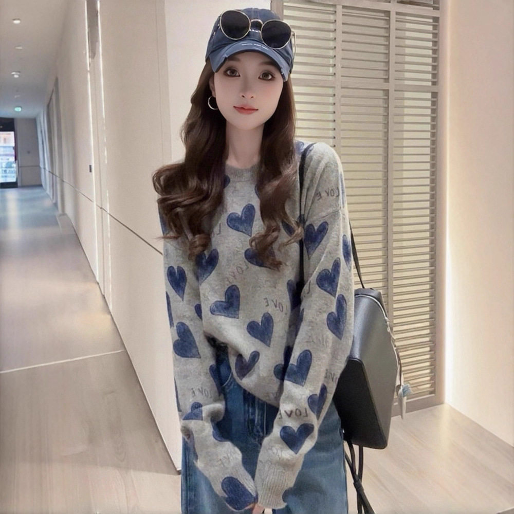 韩系宽松爱心字母套头毛衣女