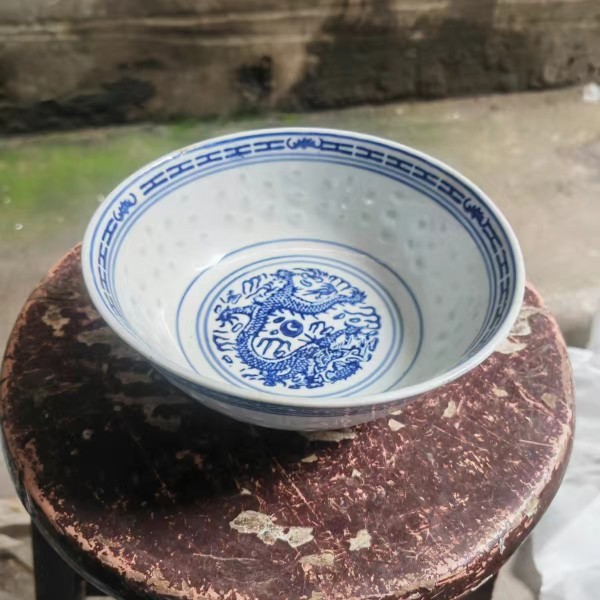 老物件老景德镇玲珑眼手工陶瓷龙纹花卉饭碗盘子收藏文玩釉下彩