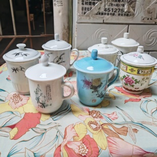 二手老年代老瓷器手工茶杯水杯陶瓷盖杯花卉虾画古董摆件中式复古