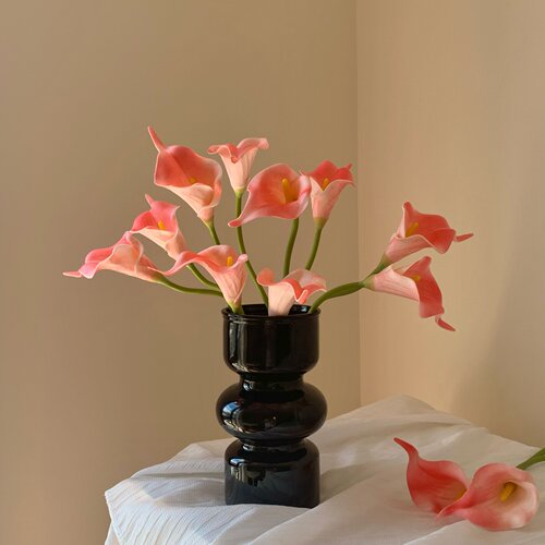 高级感假花仿真花马蹄莲玻璃花瓶