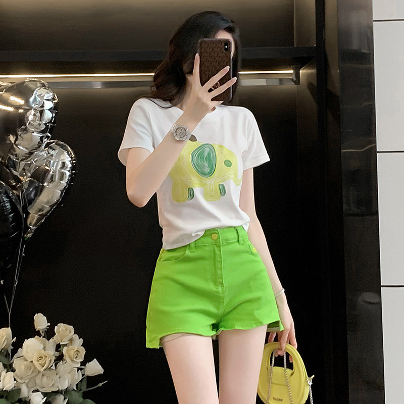 网红小个子穿搭一整套女夏季洋气短袖T恤显瘦高腰牛仔短裤两件套