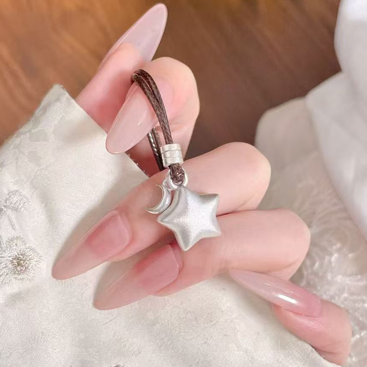 足银999古法星月吊坠女国风新中式清新个性实心折纸星星项链生日,饰品/流行首饰/时尚饰品新,银饰手镯,淘宝优惠券,粉丝福利购,淘宝优惠卷