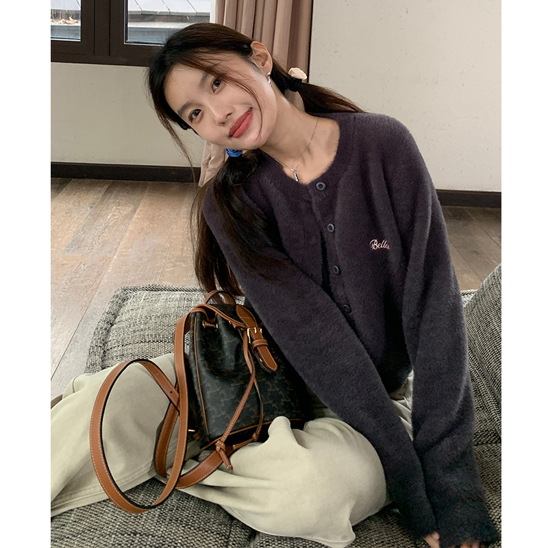 EAL单排扣圆领软糯针织开衫