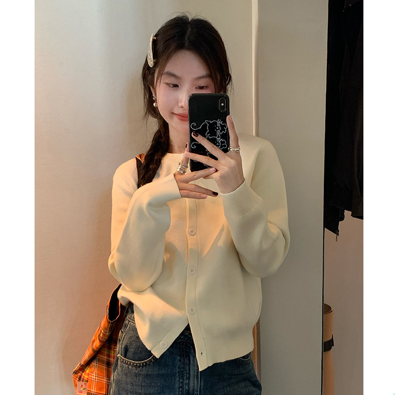 EAL单排扣圆领慵懒针织开衫