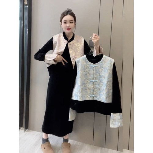 金丝绒2025春刺绣三件套气质显瘦