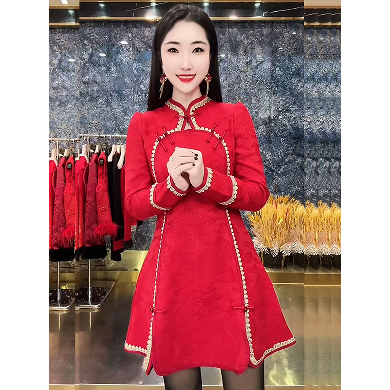 秋冬新款百搭国风水滴领连衣裙女