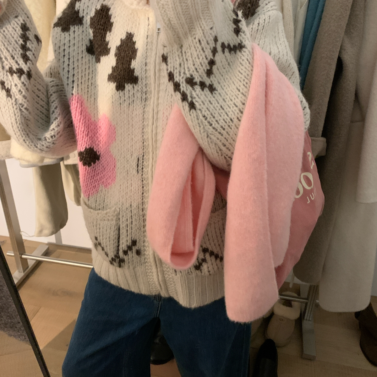 the arwe-复古提花图案宽松保暖毛衣（含100羊毛）L25051