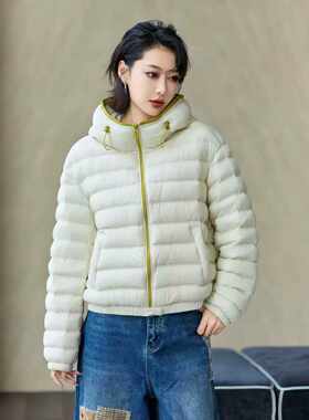 休闲排骨款羽绒服女2026冬新款90白鸭绒轻薄时尚百搭连帽羽绒服