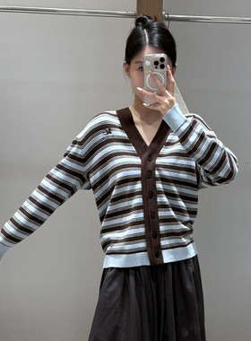 【现货】AVVENN设计师品牌新款 25年秋季横条纹针织V领毛织开衫
