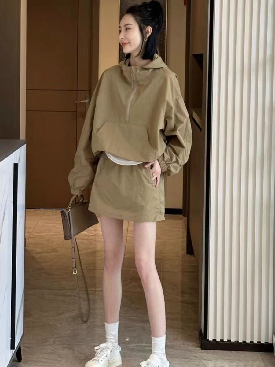 欧货时尚薄款防晒套装女夏季连帽长袖冲锋衣外套休闲半身裙两件套